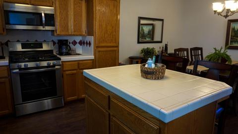 1537 E Parkview Ave, Visalia, CA 93292 photo 30