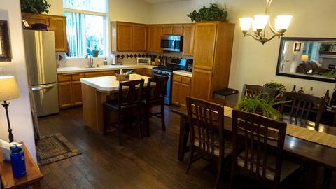 1537 E Parkview Ave, Visalia, CA 93292 photo 24