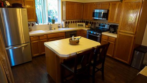 1537 E Parkview Ave, Visalia, CA 93292 photo 27