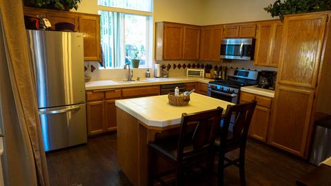 1537 E Parkview Ave, Visalia, CA 93292 photo 26