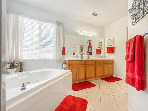 1122 E Arlen Ave, Visalia, CA 93292 photo 17