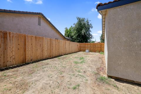 1110 Cinnamon Dr, Lemoore, CA 93245 photo 32