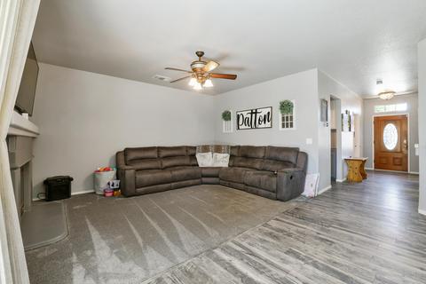 1110 Cinnamon Dr, Lemoore, CA 93245 photo 19