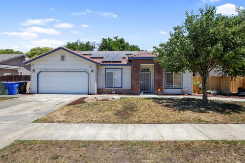 1110 Cinnamon Dr, Lemoore, CA 93245 photo 3