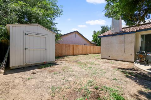 1110 Cinnamon Dr, Lemoore, CA 93245 photo 31