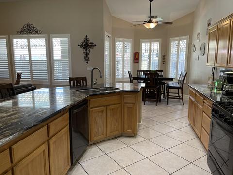 907 E Chestnut Ct, Visalia, CA 93292 photo 18