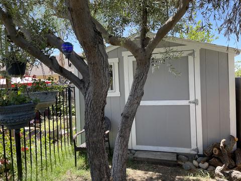 907 E Chestnut Ct, Visalia, CA 93292 photo 36