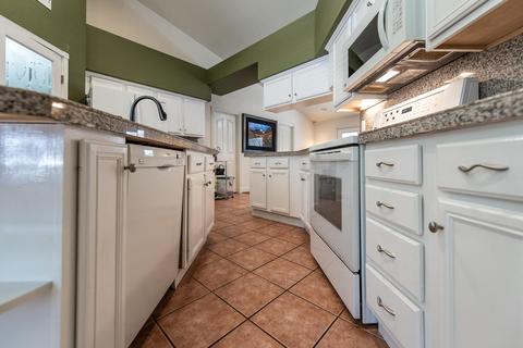 4029 E Meadow Ave, Visalia, CA 93292 photo 17