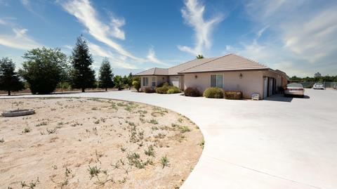15510 Avenue 330, Ivanhoe, CA 93235 photo 4