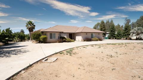 15510 Avenue 330, Ivanhoe, CA 93235 photo 2