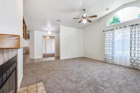 1515 E Castleview Ave, Visalia, CA 93292 photo 13
