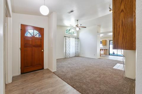 1515 E Castleview Ave, Visalia, CA 93292 photo 5