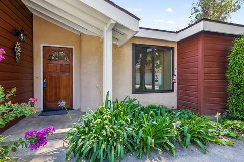 1515 E Castleview Ave, Visalia, CA 93292 photo 4