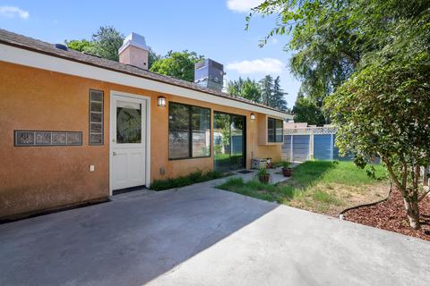 1515 E Castleview Ave, Visalia, CA 93292 photo 32