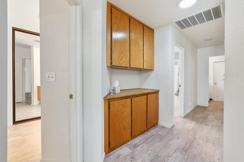 1515 E Castleview Ave, Visalia, CA 93292 photo 17