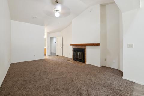1515 E Castleview Ave, Visalia, CA 93292 photo 7