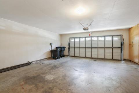 1343 E Castlecrest Ave, Visalia, CA 93292 photo 32