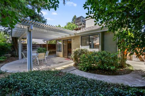 1343 E Castlecrest Ave, Visalia, CA 93292 photo 34
