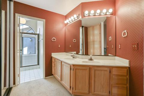 1343 E Castlecrest Ave, Visalia, CA 93292 photo 25