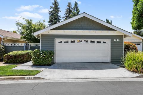 1343 E Castlecrest Ave, Visalia, CA 93292 photo 3