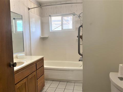 1088 Laurel Ave, Lindsay, CA 93247 photo 11