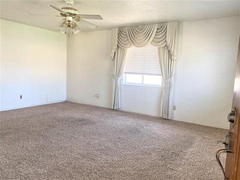 1088 Laurel Ave, Lindsay, CA 93247 photo 3