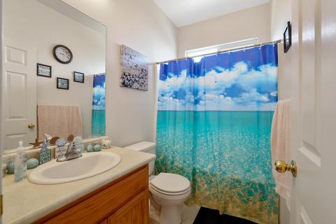 30675 Kit Fox Ct, Visalia, CA 93291 photo 19