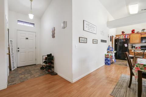 30675 Kit Fox Ct, Visalia, CA 93291 photo 6