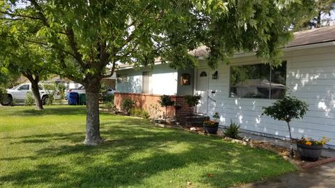 836 Post St, Sanger, CA 93657 photo 2