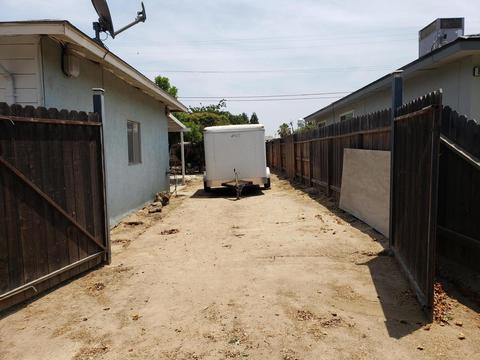 836 Post St, Sanger, CA 93657 photo 22