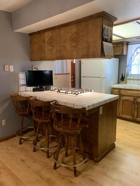 1945 E Kern Ave, Tulare, CA 93274 photo 8