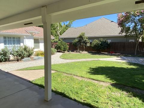 2627 E Harvard Ct, Visalia, CA 93292 photo 45