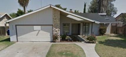 671 E Hazelwood Dr, Lemoore, CA 93245 photo 1