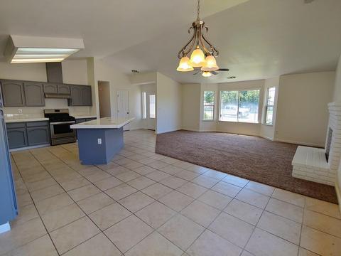 537 Cosart Ct, Exeter, CA 93221 photo 4