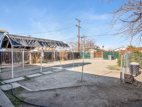 209 E Merced St, Avenal, CA 93204 photo 18