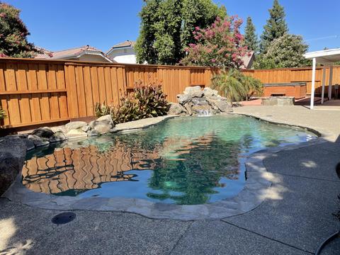 1618 E Seeger Ave, Visalia, CA 93292 photo 2