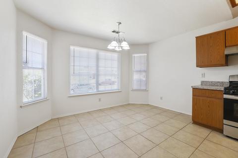 2017 E Pershing Ave, Visalia, CA 93292 photo 11