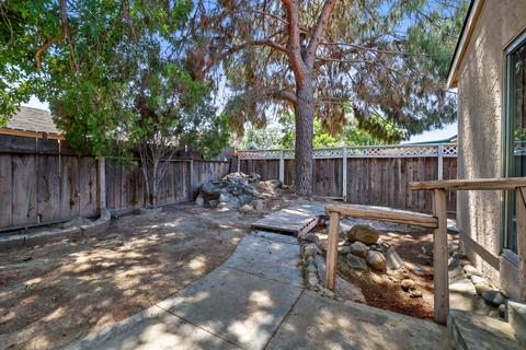 2017 E Pershing Ave, Visalia, CA 93292 photo 25