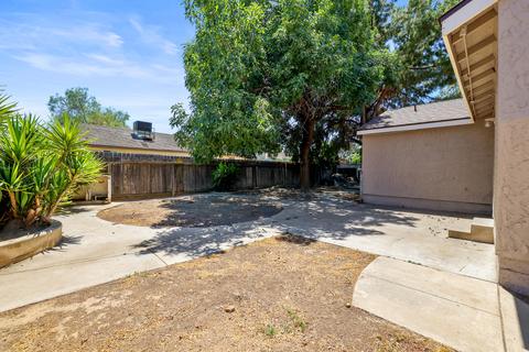 2017 E Pershing Ave, Visalia, CA 93292 photo 24