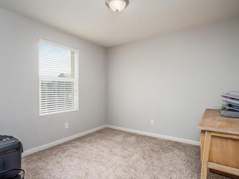 1354 Royalty Way, Clovis, CA 93619 photo 17