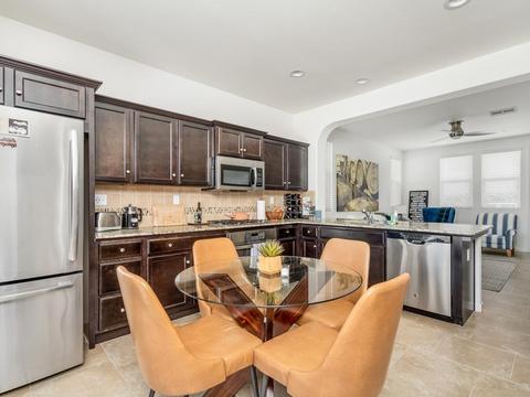 1354 Royalty Way, Clovis, CA 93619 photo 8