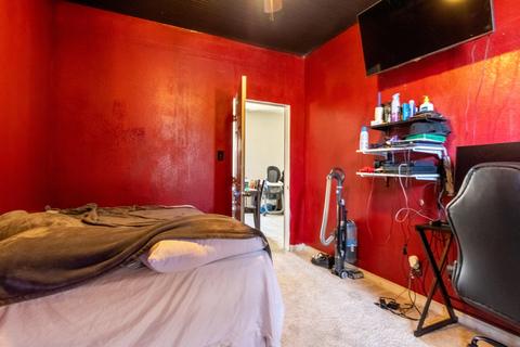 334 N A St, Tulare, CA 93274 photo 11