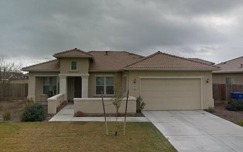 955 Fallen Leaf Dr, Lemoore, CA 93245 photo 1