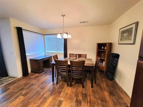 2125 E Sweet Ave, Visalia, CA 93292 photo 12