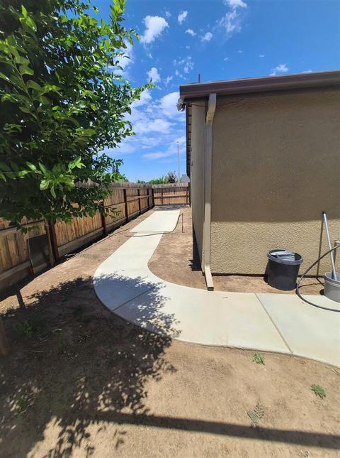 2125 E Sweet Ave, Visalia, CA 93292 photo 24