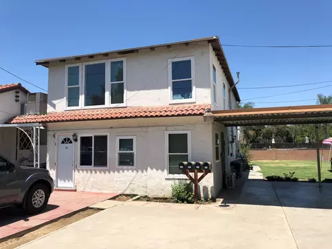 704 E Main St, Fowler, CA 93625 photo 3