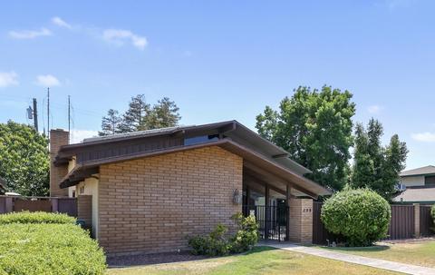 708 W Pine St, Exeter, CA 93221 photo 2