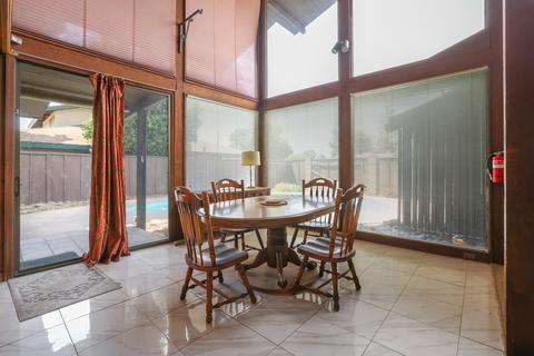 708 W Pine St, Exeter, CA 93221 photo 20