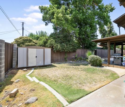 708 W Pine St, Exeter, CA 93221 photo 45