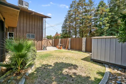 708 W Pine St, Exeter, CA 93221 photo 44
